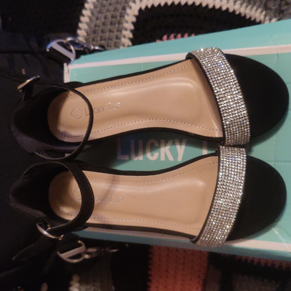 Lucky Top Girls dress shoe, Size 13, Black, diamond encrusted front.